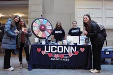 Эксперты по сексу готовятся к празднованию Дня святого Валентина