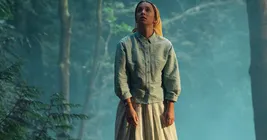 Netflix представляет жуткий первый взгляд на культовую драму с участием звезды «Секса в большом городе»