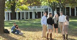 Правоконсервативная кампания по возвращению гендерной сегрегации в школах